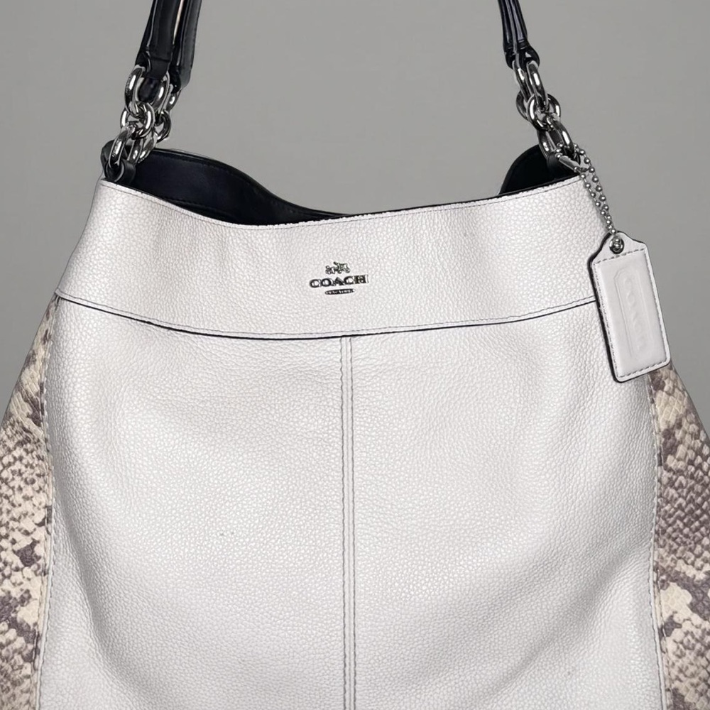 Coach Genuine cream soft leather “Lexy” Shoulder Bag, snake embossed accents EUC - Picture 4 of 9